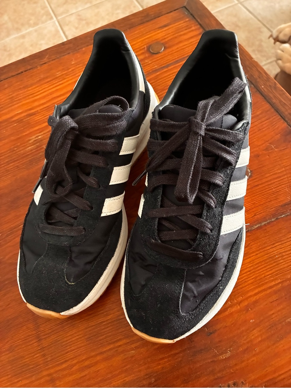 Adidas Run 70s 2.0 Sneaker - Picture 3 of 5